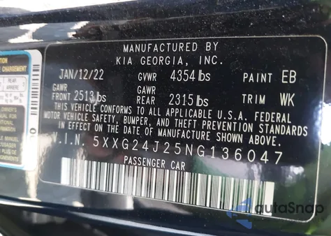 2022 Kia K5 Lx z USA, uszkodzony, nr VIN 5XXG24J25NG136047